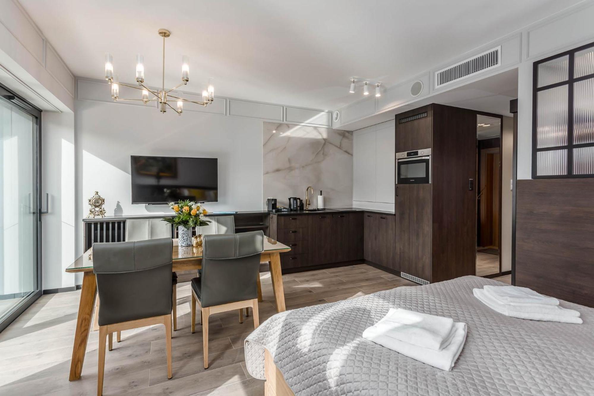 Rent Like Home - Apartamenty W Deo Plaza Gdańsk Exteriör bild